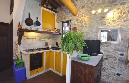 Gello Villa | Private Villa with A/C, hot tub, WIFI, private pool, TV, terrace, pets allowed, panoramic view