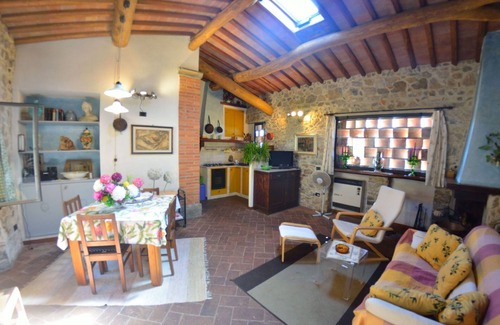 Gello Villa | Private Villa with A/C, hot tub, WIFI, private pool, TV, terrace, pets allowed, panoramic view