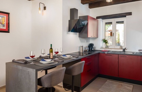 Mofardini House | Private Villa with A/C, private pool, WIFI, TV, terrace, pets allowed, panoramic view, parking