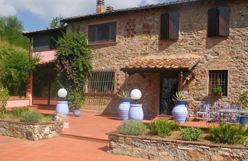 Stiava Villa | Private Villa with WIFI, A/C, private pool, TV, patio, pets allowed, parking, close to Viareggio