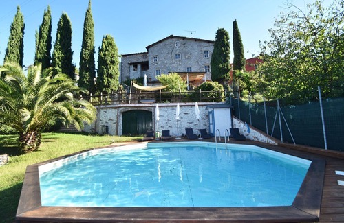Chiatri Villa | Private Villa with WIFI, A/C, private pool, TV, terrace, panoramic view, parking, close to Lucca