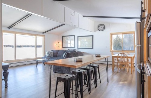 De Tour Village House | Private Waterfront