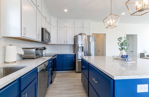 Tracys Landing House | Private Waterfront Retreat with Pool, Hot Tub and Game Room