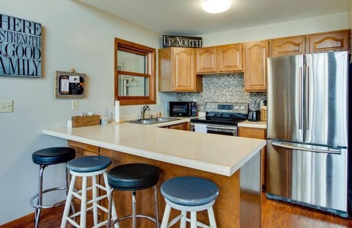 Bemidji Cabin | Private Waterfront Cabin on Lake Plantagenet