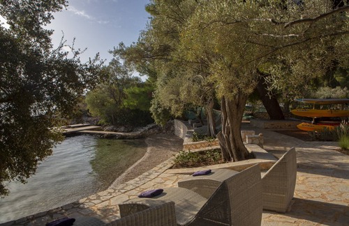 Nidri Villa | Private waterfront villa with pool and two private beaches