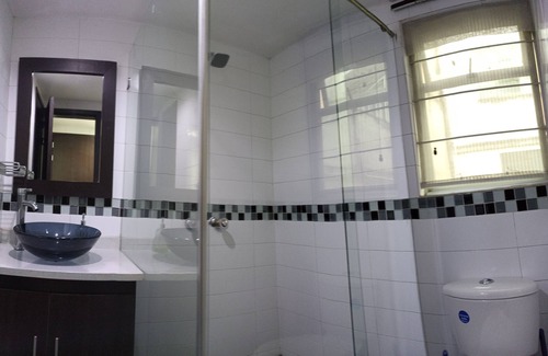Calle 26 House | Privated room with bathroom