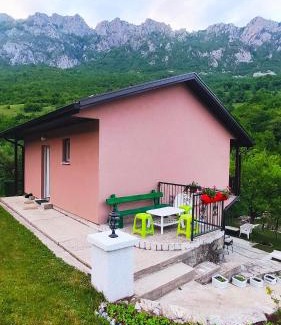 Pluzine House | Privatni smještaj "Mratinje"