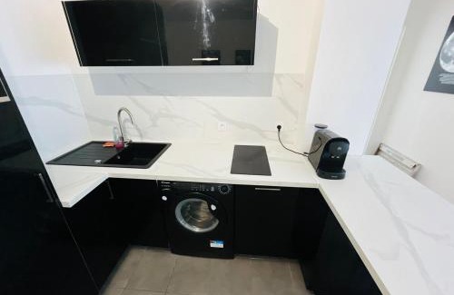 Valence Apartment | Proche Gare, T2 Neuf et Climatisé