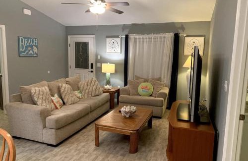 Crystal River House | Professor Rousseau's Adventure Oasis