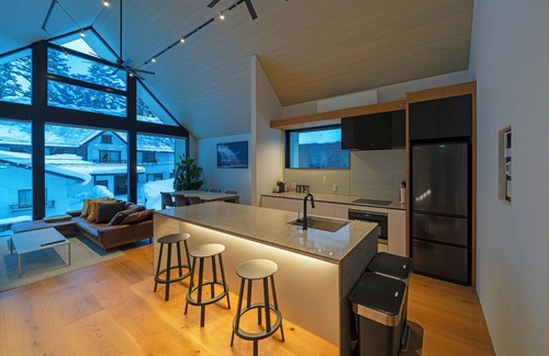 Echo Land Ski Chalet | Prominence by The Hakuba Collection