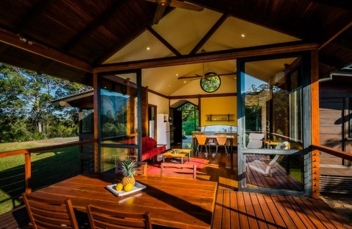 Gleniffer Ski Chalet | Promised Land Retreat