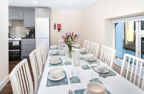 Clifden Cottage | Property 444 - Clifden - sleeps 11 guests in 6 bedrooms
