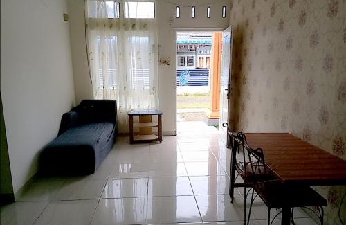 Medan House | Property Asri - Guest House