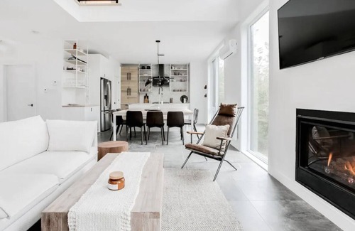Morin Heights Ski Chalet | Propriété de luxe avec spa