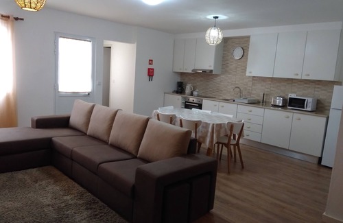 Livramento House | Sweet Dreams near Beaches (RRAL 2508)