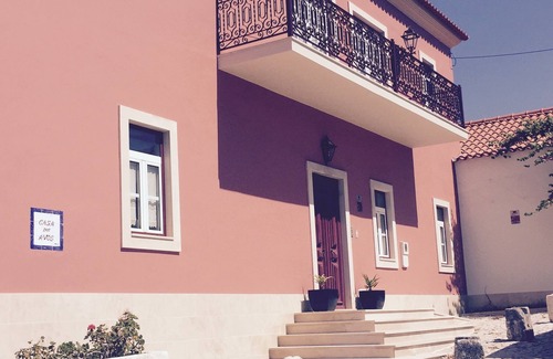 Batalha Cottage | Holidays | Nights - Grandparents' House. Organize a family or friends reunion!
