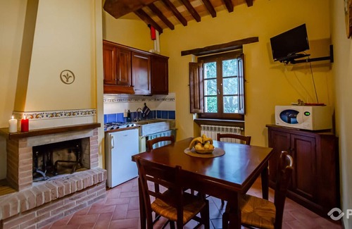 Bivio Lugnano Apartment | PTU La Fattoria Farmhouse - APT Il Giglio
