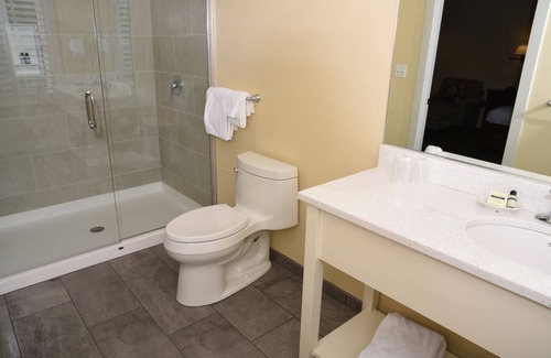 Sturbridge Resort | Publick House Historic Inn and Country Motor Lodge