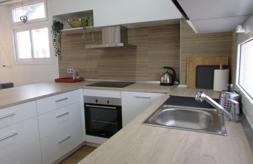 Vera Beach Apartment | PUERTA DE ORIENTE BEACH HOME