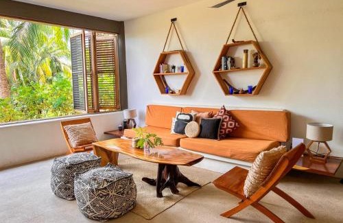 Barra de Colotepec Apartment | Puerto Escondido Pool, Beach Club, Starlink WiFi & AC