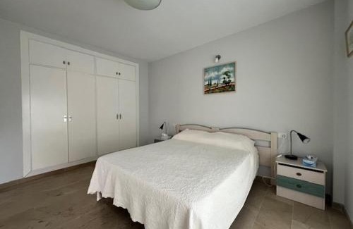 Benalmadena Costa Apartment | Puerto Marina