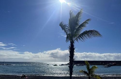 Playa San Juan Apartment | Puesta de Sol Rentals 2BJ