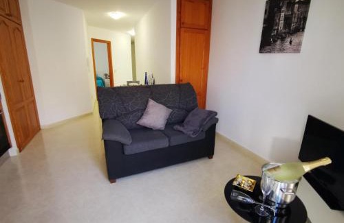 Playa San Juan Apartment | Puesta de Sol Rentals 3CR