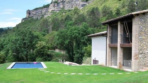 Santa Cecilia de Voltrega House | Pujolís