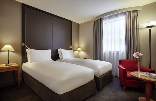 Faubourg de l'Arche Hotel | Pullman Paris La Défense