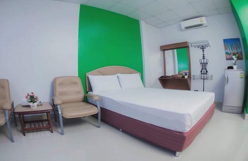 Khlong Hae Hotel | Pumarin Resort