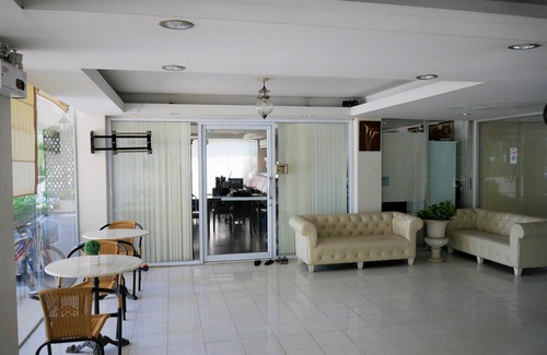 Tha Pho Hotel | Punya Garden