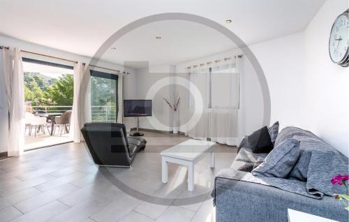 Sant Joan House | Pura Vida