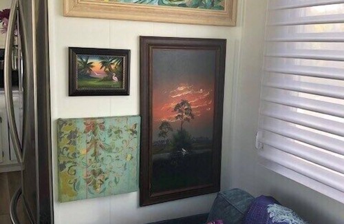 Merritt Island Boat Rental | Pura Vida- Floating Home