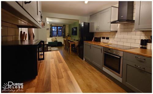 Cheddar House | Purdie Close Holiday Let