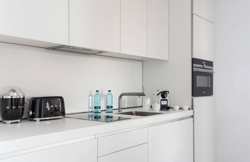 Les Meravelles Apartment | Pure Salt Residences