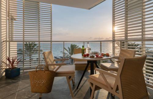 Les Meravelles Apartment | Pure Salt Residences