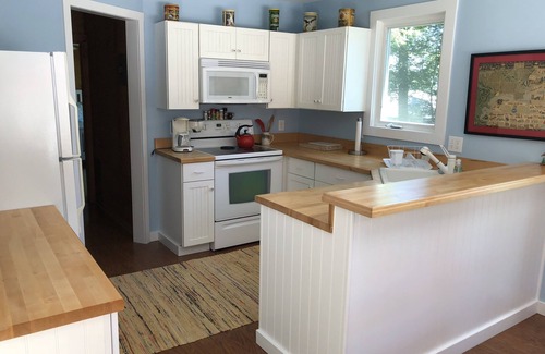 Onekama House | Pure "Up North" Summer Cottage by the water