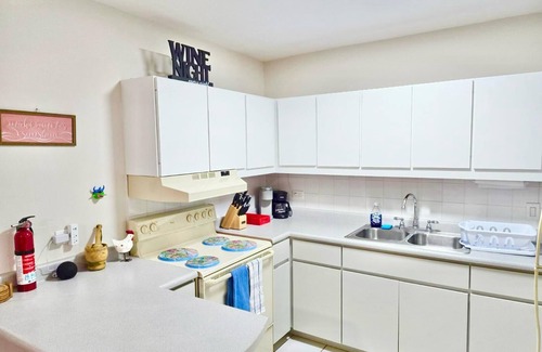 Stella Condo | Pure Vida Ocean Beach