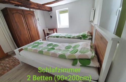 Altenbrunslar Apartment | PURI FRANGIPANI Apartment