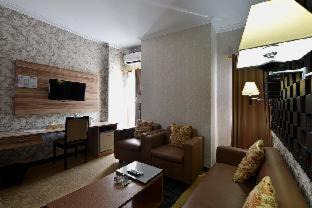 Gatot Subroto Hotel | Puri Saron Denpasar Hotel