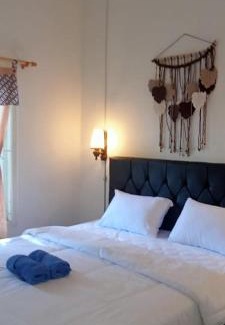 Sleman House | Purisani Suites Villa