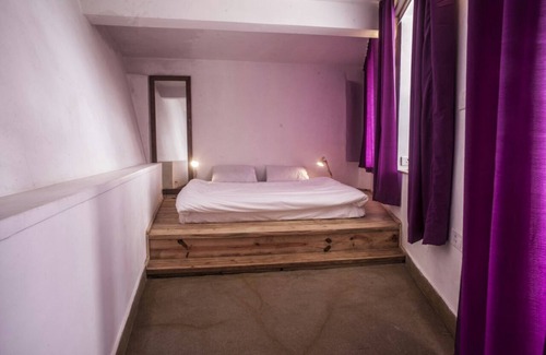 The Mall Road Hotel | Purple Rain, Mussoorie
