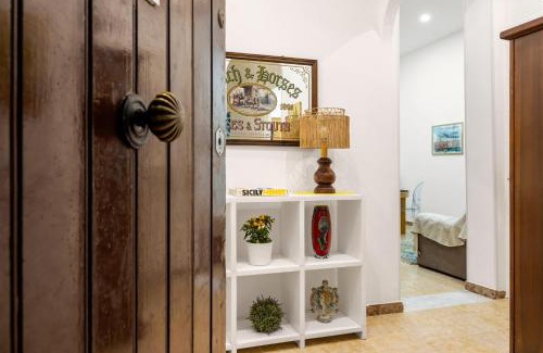 Palermo Apartment | Pusamonti Central Flat