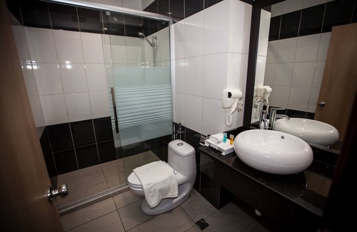 Penampang Hotel | Putatan Platinum Hotel
