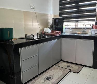 Durian Tunggal House | Puteri Homestay Melaka