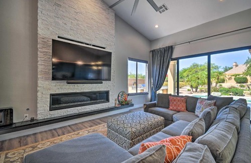 North Scottsdale House | Putting Green Golfers Getaway in Scottsdale