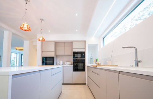 Pyla-sur-Mer Villa | Pyla, beach on foot, bright Villa Alix