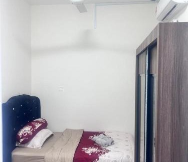 Dengkil House | Qaisara homestay near KLIA, Splashmania PICC putrajaya & cyberjaya