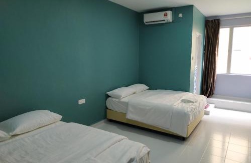 Pasir Puteh Hotel | Qeyjan Hotel