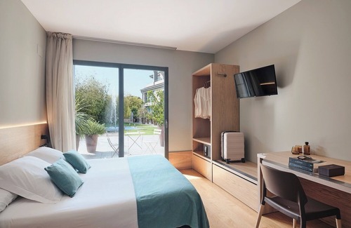 Sant Cugat del Valles Hotel | Qgat Suites & Events